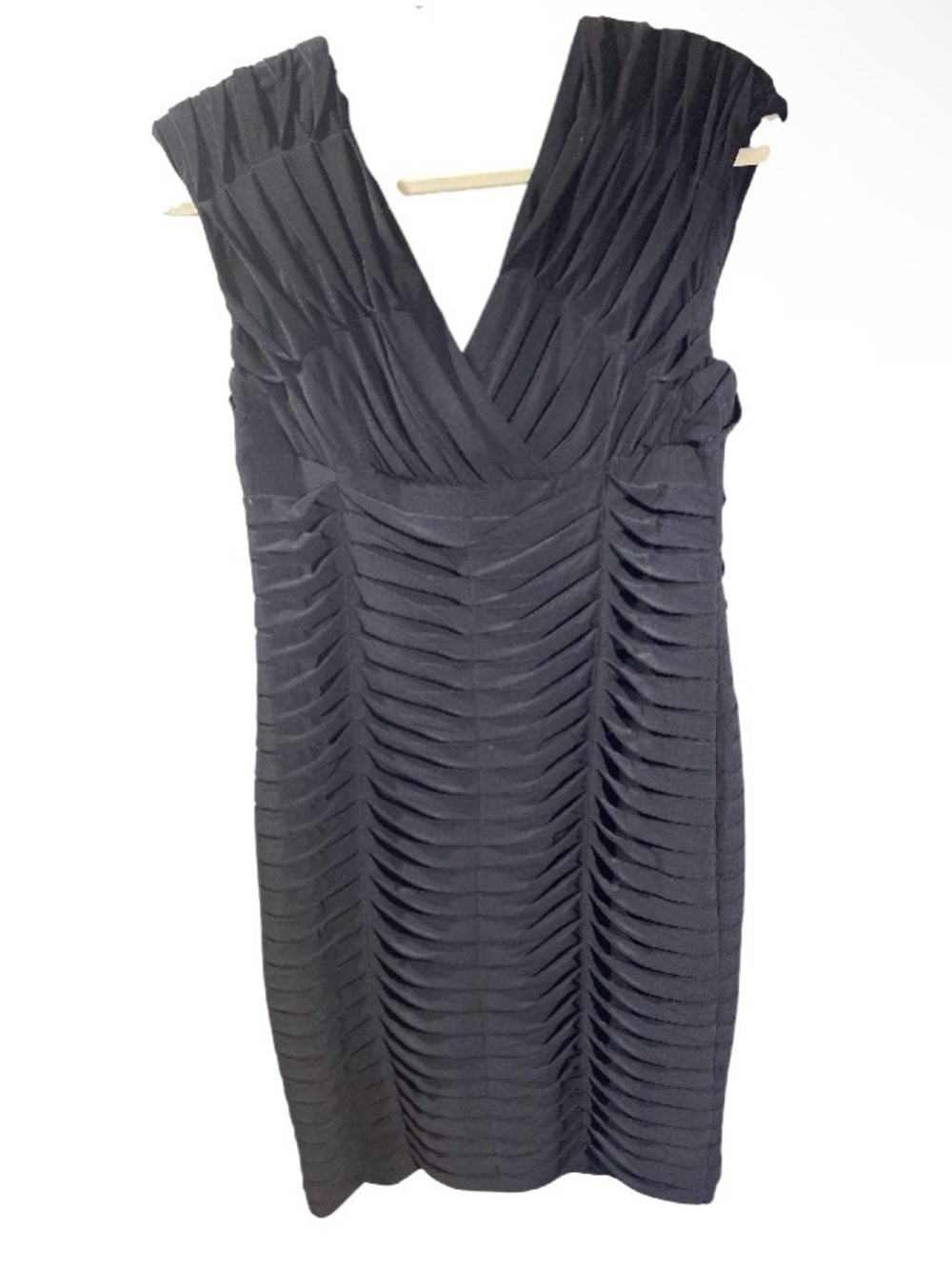 Adrianna Papell Black Sleeveless V-Neck Textured Midi Dress